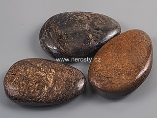 bronzite, palm stone