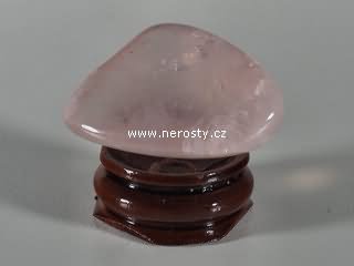 rose quartz, free form